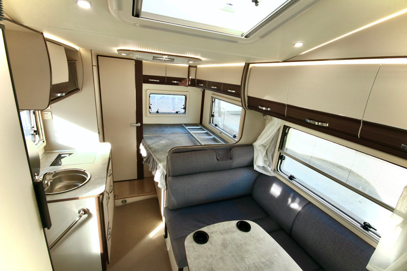 舒適旅行生活，這款房車(chē)必不可少