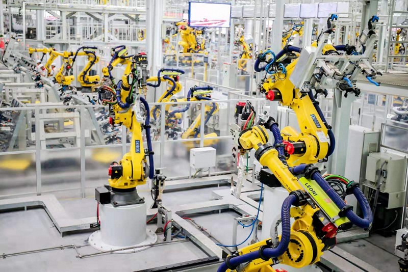 長(zhǎng)城炮房車全面解析(五)實(shí)力工廠鑄造專用底盤 長(zhǎng)城炮房車全面解析(五)實(shí)力工廠鑄造專用底盤