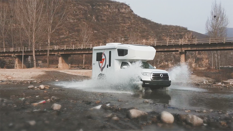 自由炮房車，讓旅行更自由