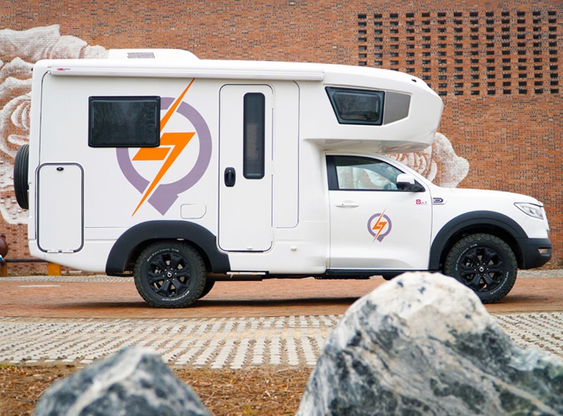 極致動力、四驅(qū)越野，樣樣都強(qiáng)，就是這款房車