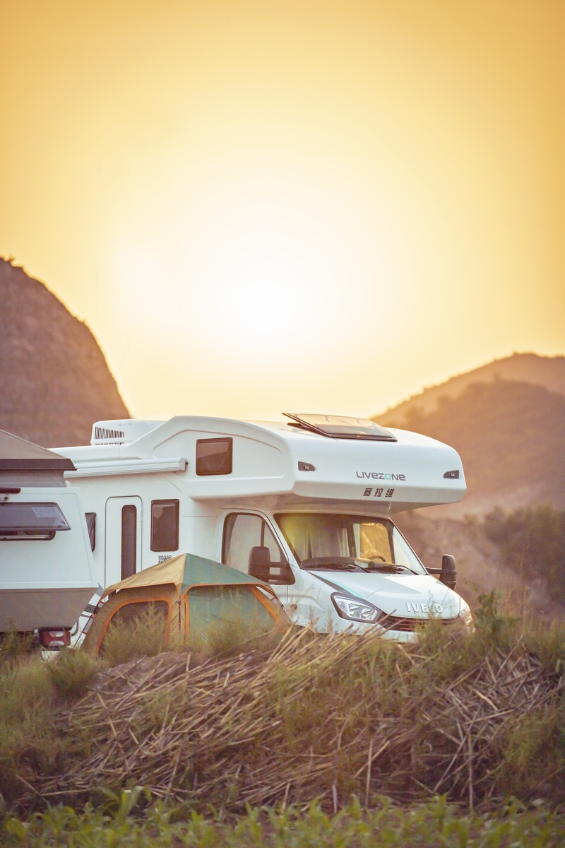 適合一家人的旅居房車，自由炮房車