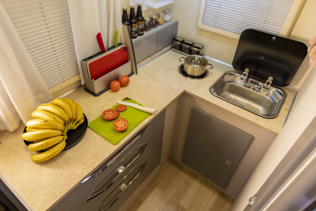 干貨丨房車(chē)選購(gòu)攻略 小白一分鐘就學(xué)會(huì) 干貨丨房車(chē)選購(gòu)攻略 小白一分鐘就學(xué)會(huì)